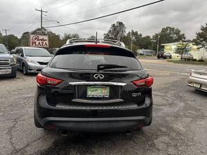 Voitures d'occasion élégantes à vendre, Infiniti QX70 4 portes SUV, modèle 2017 - Product Image 2