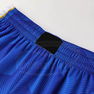 Ensemble de vêtements de basket-ball unisexe personnalisés, uniforme léger et respirant pour jeunes, design élégant - Product Image 5