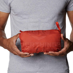 Chaqueta cortavientos de invierno personalizada de alta calidad para hombre con cuello con capucha 100% poliéster transpirable y de secado rápido - Product Image 6