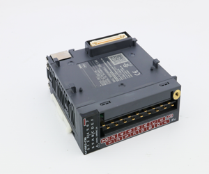 Super vente LY42PT1P Module de sortie de transistor à 32 canaux pour équipement d'automatisation industrielle de système de contrôle PLC - Product Image 4