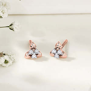 Pour les boucles d'oreilles Trinity Buds Gold Stud Diamond - Product Image 1