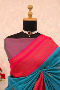 Elegante y Glamuroso Sari de Seda Banarasi de Alta Demanda, lo Último en Tendencia para Fiestas, el Más Vendido, Impresionante Traje de Novia - Product Image 2