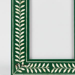 Premium Green Bone Inlay <b>Frame</b> Handmade Modern Striped Mosaic Design for Artistic and Sophisticated Spaces - Product Image 4