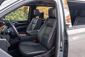 Cuidadosamente Mantenido, Cadi Llac Esca Lade V ESV SUV 2024, Motor Turbo, Transmisión Automática, 8 Asientos, Ofrece una Gran Capacidad de Carga - Product Image 5