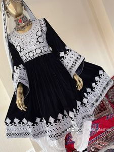 Venta al por mayor 100% de alta calidad vestidos afganos Kuchi vestido tradicional afgano Kuchi con decoración de encaje a granel - Product Image 3