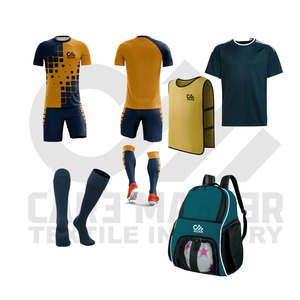 Ropa deportiva Ropa de fútbol Nombre del equipo Conjuntos de ropa de equipos de poliéster Tamaño adulto Conjuntos de ropa de equipos de manga corta - Product Image 1