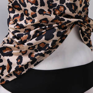 Tankini sans bretelles pour femmes, ensemble de maillot de bain 2 pièces, léger, respirant, écologique, séchage rapide, logo sur le devant, pour les journées à la plage et à la piscine - Product Image 5