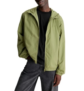 Chaqueta Cortavientos con Capucha para Hombre al por Mayor, Impermeable de Alta Calidad, 100% Poliéster, Talla Grande, Transpirable, con Forro de Piel, Cortavientos - Product Image 5