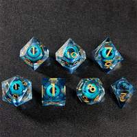 Jeu de 7 dés en résine pour dragon et donjon Blue Dragon Eye avec dés polygonaux à bords tranchants