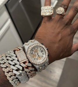 Reloj de Lujo Clásico de Moda con Movimiento de Cuarzo, Correa de Acero Inoxidable, Esfera con Números Arábigos, Resistente al Agua, con Diamantes Moissanite, Estilo Hip Hop - Product Image 4