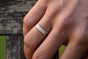 Anillo de compromiso pequeño de oro sólido de 18K para mujer, sortija de boda con corte de Baguette, delicado, Simple, ajuste de barra, elegante, regalo - Product Image 5