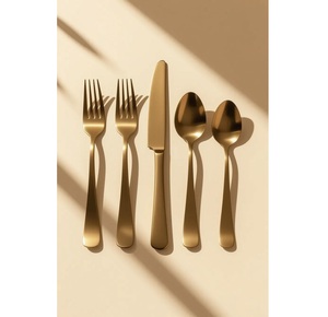 Couverts en acier inoxydable finition argentée conçus avec précision et sophistication pour les repas de tous les jours et les occasions spéciales - Product Image 5