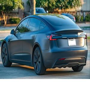 SUV 3 places à longue portée 2024, transmission intégrale à double moteur, intérieur haut de gamme - Product Image 1