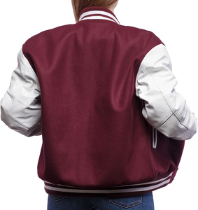 Veste Letterman Varsity en laine de qualité supérieure pour femmes, patchs en chenille brodés d'hiver, matériau de remplissage en coton respirant - Product Image 4