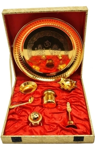 Chất lượng hàng đầu vật liệu đồng thau Tôn Giáo pooja thali Set với hộp nhung cho pooja và aarti có sẵn với giá cả hợp lý tại Ấn Độ - Product Image 2
