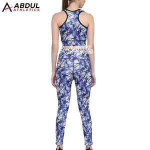 Ensemble de yoga pour l'entraînement et le quotidien, coupe confortable et tissu extensible pour la gym et les activités de fitness en plein air - Product Image 4