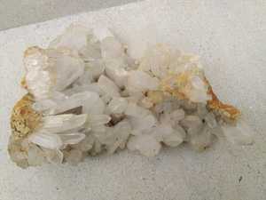 Vente en gros Grappe de l'Himalaya Spécimen de cristal de roche naturel Minéraux Cadeau Cristaux décoratifs - Product Image 2