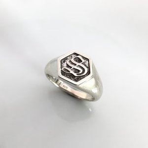 แหวนเงินแท้ 925 สไตล์มินิมอล แหวนตัวอักษร - Product Image 3