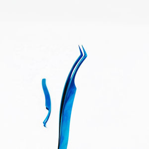 Pinzas de extensión de pestañas recubiertas de azul de Plasma suave de 10mm de alta calidad, logotipo personalizado, Etiqueta Privada, precios al por mayor sostenibles - Product Image 6