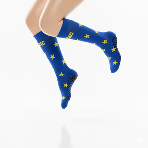 Chaussettes de sport antidérapantes pour hommes et femmes avec tissu éponge et logo personnalisé, chaussettes de football antidérapantes avec impression en silicone - Product Image 5