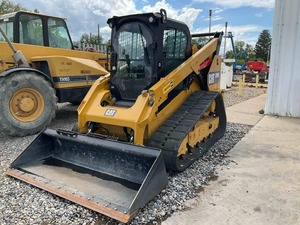 Chargeuse sur pneus CAT 257D modèle 2022, capacité de charge nominale de 45 tonnes, moteur Caterpillar, à vendre - Product Image 3