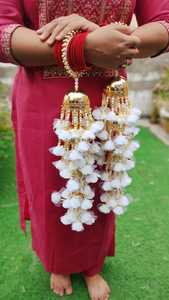 Joyería nupcial Punjabi tradicional flor blanca Kaleera Hathpool brazalete par para boda Haldi para accesorios de Metal de Ramadán - Product Image 2