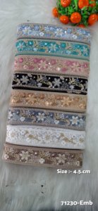 ผ้าลูกไม้ปักลายดอกไม้สั่งทำตามต้องการมีแปดสีในรูปแบบของกลุ่มชาติพันธุ์พร้อมเลื่อมทำงานในความกว้าง4.5ซม. สำหรับการขายต่อ - Product Image 3