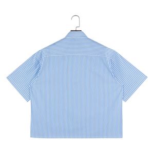 เสื้อเชิ้ตฮาวายสำหรับผู้ชายแบรนด์นิช ทรงหลวม สั่งตัดได้ ผ้าฝ้าย 100% ติดกระดุม กันยับ แขนสั้น ปักโลโก้ด้านหน้า - Product Image 2