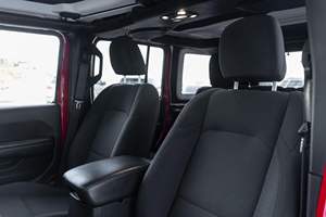 2020 J-e-f-e-p W-r-c-a-n-g-l-e-r Unlimited Sport 4x4 พวงมาลัยขวา/ซ้าย มือสอง พร้อมขาย - Product Image 3