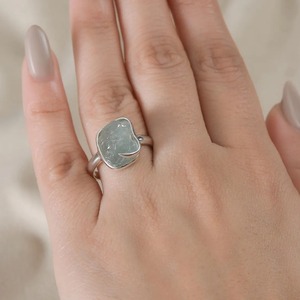 แหวนพลอยสีฟ้าอ่อนธรรมชาติสำหรับผู้หญิงผู้จัดจำหน่ายอินเดียหรูหราสง่างามอัญมณีสีฟ้าอ่อน - Product Image 3