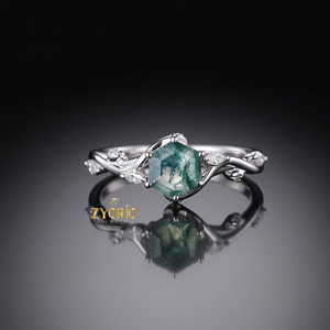 Anillo de compromiso de oro de 10K con ágata musgosa hexagonal y detalles de diamantes en forma de hoja de vid - Product Image 2