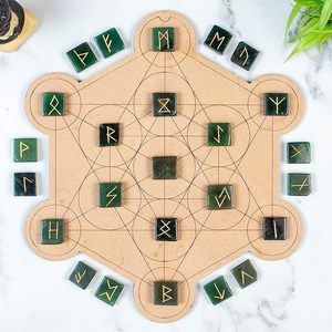 Juego de piedras rúnicas de Aventurina verde natural, cristales curativos espirituales con alfabetos de runas, juego de runas talladas - Product Image 6