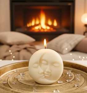 Vela Decorativa con Rostro de Sol y Luna, Vela Perfumada Hecha a Mano, el Mejor Regalo para la Decoración del Hogar, Mejor Precio al por Mayor - Product Image 1