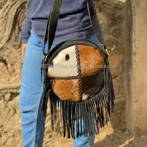 Bolso bandolera de piel de vaca de nuevo estilo occidental, colección elegante de bandolera con flecos, bolsos redondos de hombro para mujer - Product Image 2