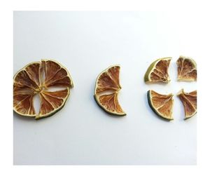Vietnam Origin Air-<b>Dried</b> Whole <b>Lime</b> - Premium <b>Dried</b> <b>Lime</b> With Distinctive Flavor Perfect For Beverages Soups And Seasoning Needs - Product Image 3