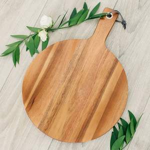 Planche à fromage et plateau à charcuterie en bois d'olivier artisanal, planche à découper en bois dur |   Plat de service décoratif de forme irrégulière - Product Image 5