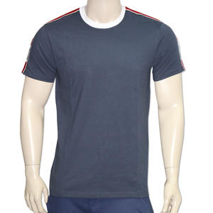 Camiseta de manga corta con cuello redondo personalizada OEM Camiseta Lisa Camisetas de verano de talla grande para hombres - Product Image 3