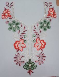 Suministro a granel de collares de tela bordada para ropa Diseños y tamaños personalizados para marcas de moda - Product Image 5