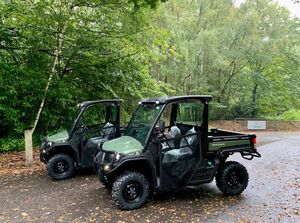 John Deere RTV Utility Vehicle 4WD 4 Stroke Automatic Gas/Diesel 2 Cylinder EPA & EEC Certified in Stock Best Price - Product Image 3