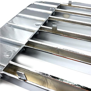 شبكة أمامية لشاحنة فريتلاينر M2، قطع غيار بديلة A17-14787-001 - Product Image 4