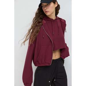 Sudadera Corta con Cierre y Textura Suave - Product Image 2