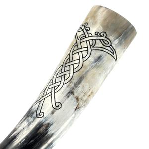 Corne à boire Viking fabriquée à la main avec support en cuir Chope en corne de buffle naturelle pour hydromel, bière et avec un nouveau design disponible - Product Image 4