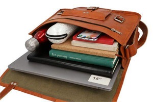 Bolsa de mensajero de cuero hecha a mano de primera calidad: logotipo personalizable duradero y embalaje de alta calidad para uso comercial y universitario - Product Image 5