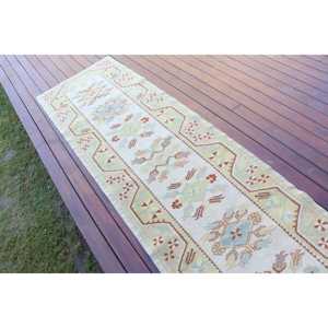 พรมวิ่งสไตล์ตุรกี ขนาด 2.7x9.2 ฟุต สีขาวลายจุด วินเทจ ทำจากขนสัตว์ - Product Image 3