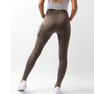 Jodhpurs d'équitation pour femmes conçus avec une doublure de contrôle de l'humidité en tissu extensible doux coutures renforcées et sécurisées pour la conduite quotidienne - Product Image 3