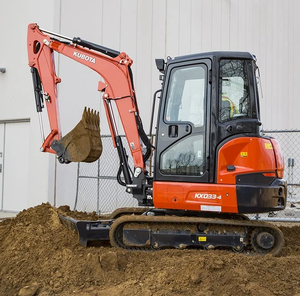 Excavatrice Kubota KX033-4 d'occasion - Mini-excavatrice hydraulique compacte pour la construction - Product Image 5