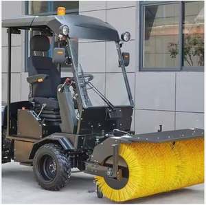 รถกวาดหิมะแบบนั่งขับ ราคาประหยัด พร้อมที่กวาดหิมะและที่ขูดหิมะ - Product Image 3