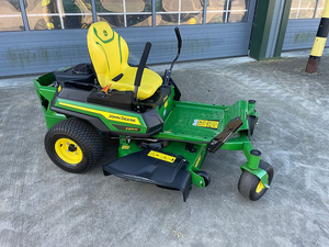 รถตัดหญ้าแบบนั่งขับ JohnDeere Z320M X758 4x4 ปี 2024 ราคาถูก สำหรับตัดหญ้าในสวน ขายส่ง - Product Image 4