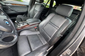รถยนต์ 2010 X 5 xDrive35d เทอร์โบดีเซล เครื่องยนต์ 6 สูบเรียง ขับเคลื่อน 4 ล้อ สำหรับขาย - Product Image 3