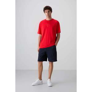 เสื้อยืดคอกลมโอเวอร์ไซส์พิมพ์ลายสำหรับผู้ชาย Tommylife Wholesale รุ่น 88333 สีดำ - FIESTA - Product Image 6